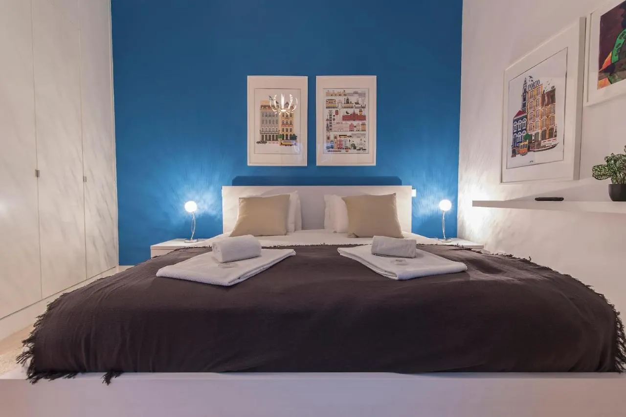 Lovelystay - 3 Bedroom Downtown Wonderwall contacts
